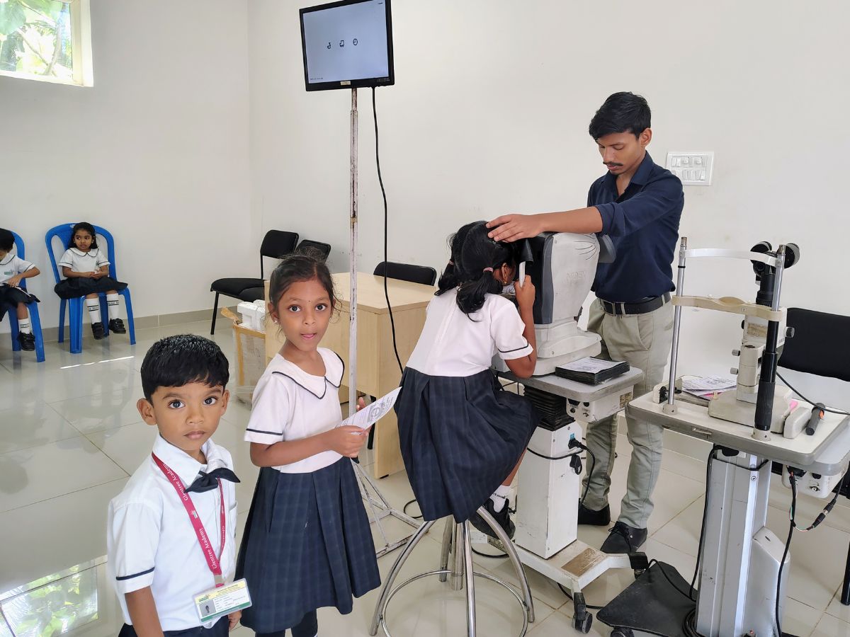 health-camp-at-school